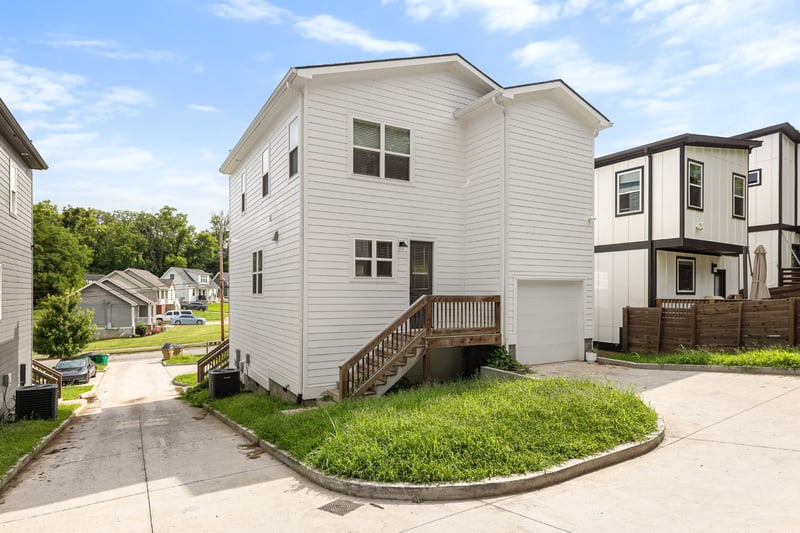 3219A Curtis St, Nashville, TN 37218