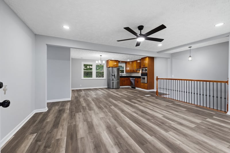 725 Roman Dr, Nashville, TN 37207
