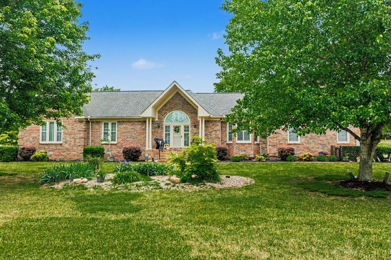 201 Buchanan Cir, Hendersonville, TN 37075