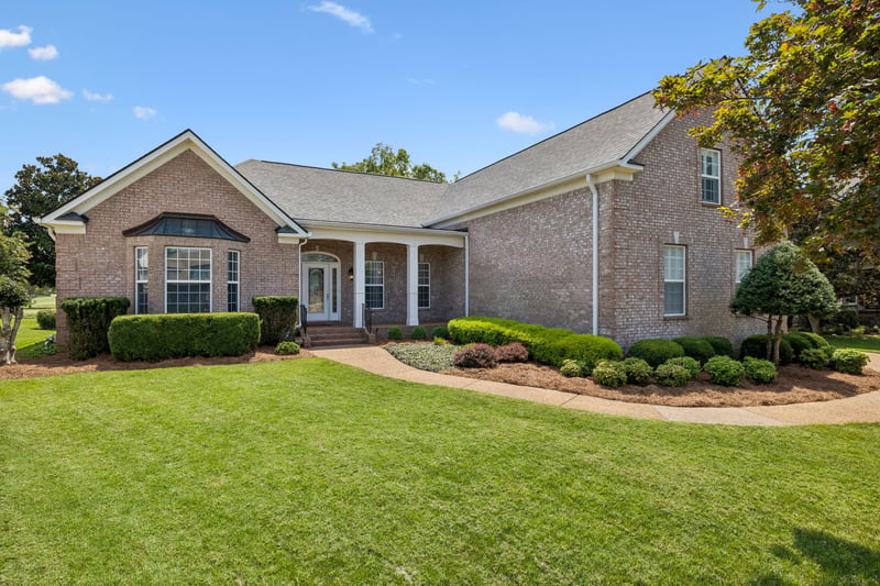 1191 Adelicia Hayes Ct, Gallatin, TN 37066