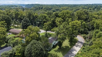 400 Indian Trl, Madison, TN 37115