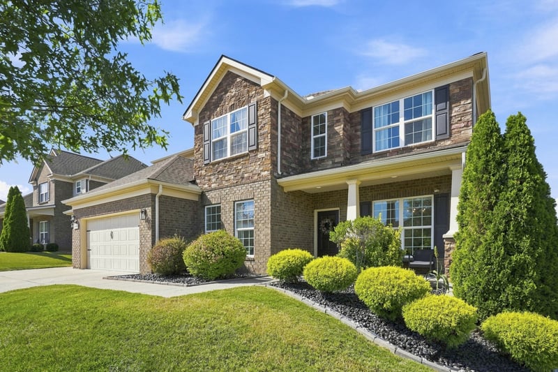1081 Abberley Cir, Hendersonville, TN 37075