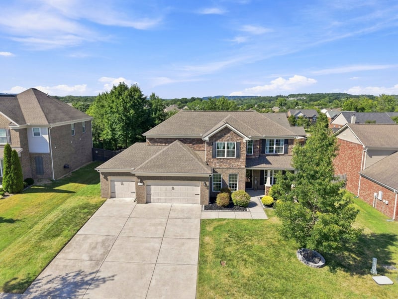 1081 Abberley Cir, Hendersonville, TN 37075