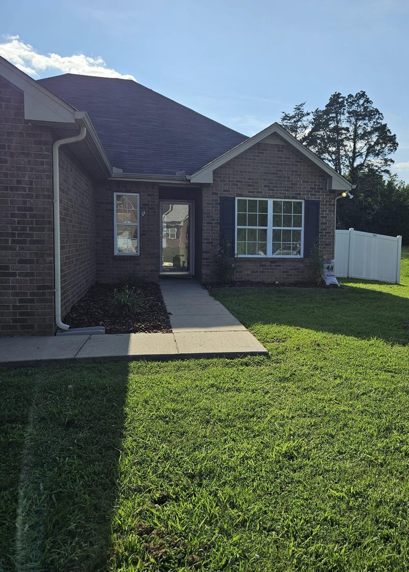 2029 Barretts Ridge Dr, Murfreesboro, TN 37130
