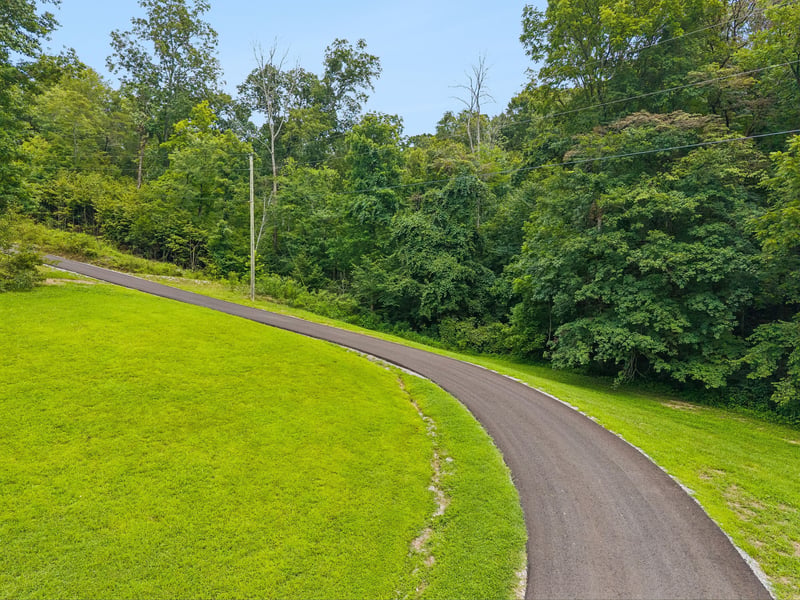 6017 Russell Ridge Ln, Franklin, TN 37064