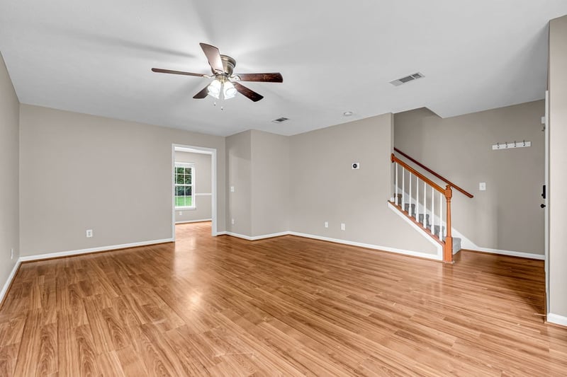 189 Sunrise Ave, La Vergne, TN 37086
