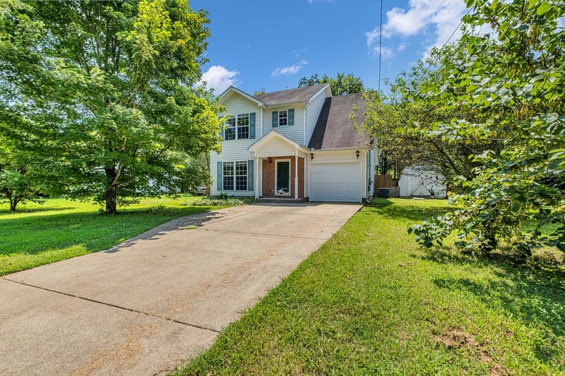 189 Sunrise Ave, La Vergne, TN 37086