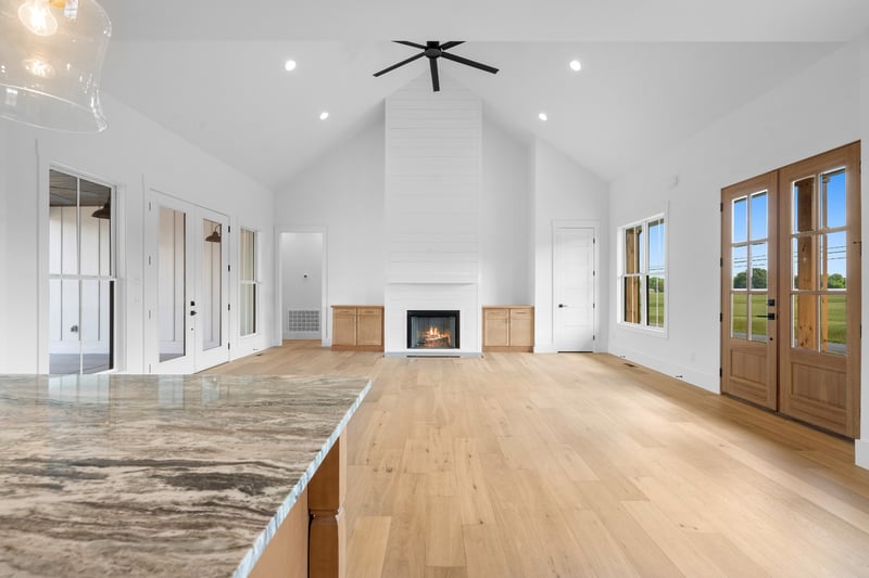 2622 Deer Creek Ln, White House, TN 37188