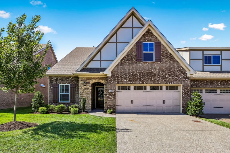 1559 Cedarbrooke Ln, Lebanon, TN 37090