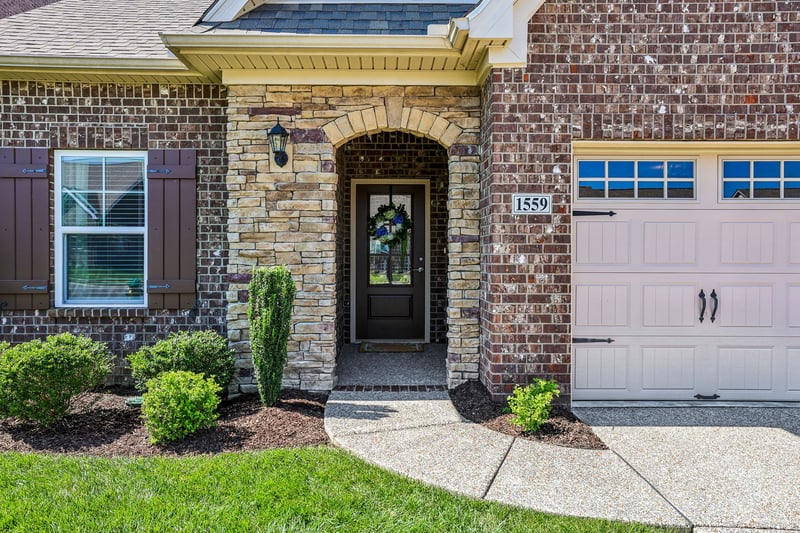 1559 Cedarbrooke Ln, Lebanon, TN 37090