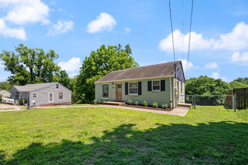 335 Tamworth Dr, Nashville, TN 37214