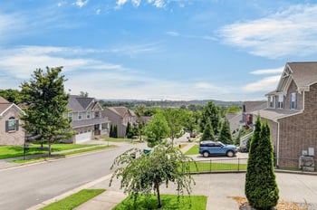 921 Holgate Ct, Nashville, TN 37221