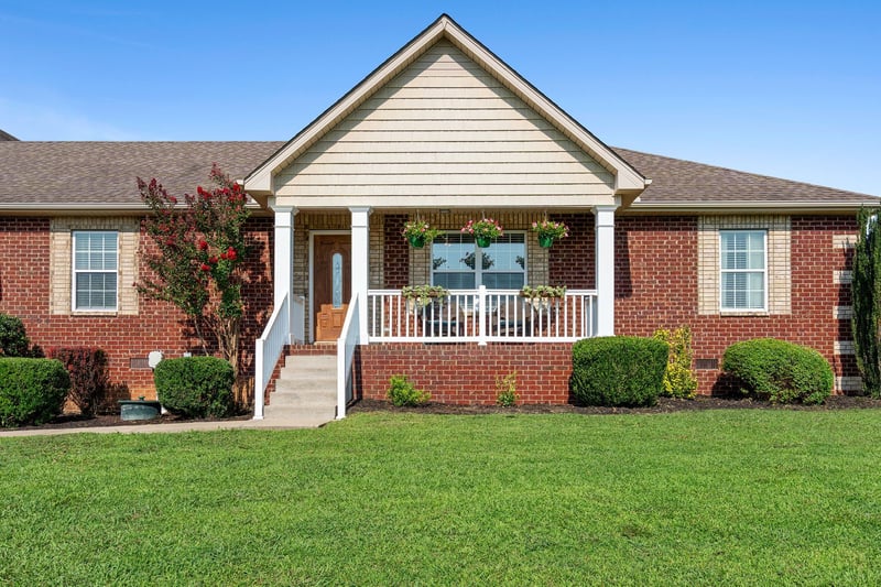 104 Clarice Ct, White House, TN 37188