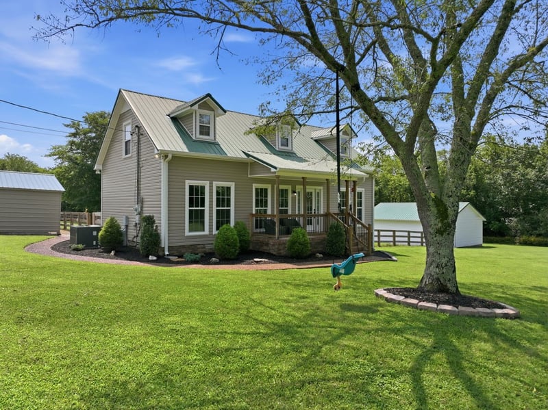 2350 Knob Creek Rd, Columbia, TN 38401