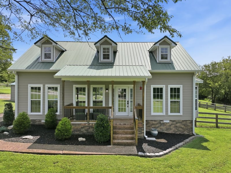 2350 Knob Creek Rd, Columbia, TN 38401