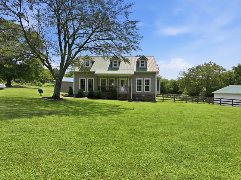 2350 Knob Creek Rd, Columbia, TN 38401