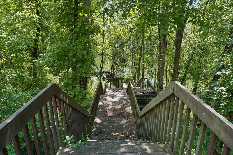 324 E Kingston Springs Rd, Kingston Springs, TN 37082