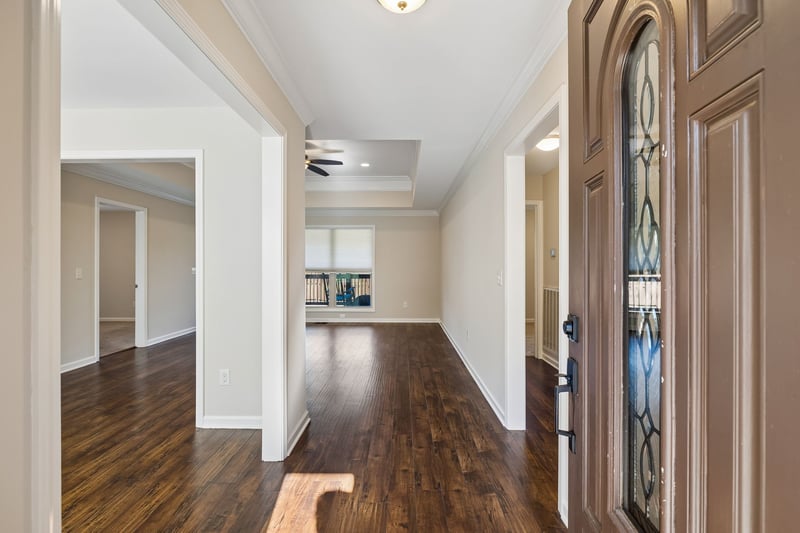 525 Bob Perry Rd, Bethpage, TN 37022