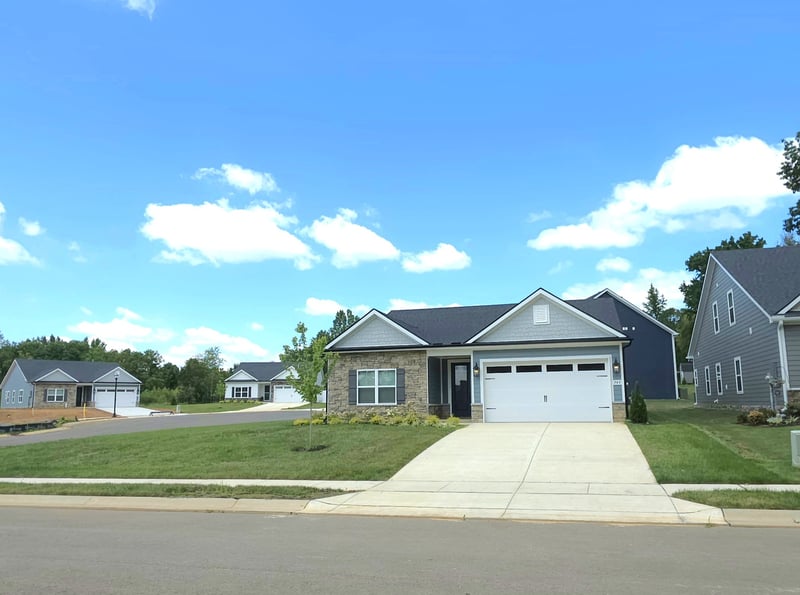 749 Brownlow Rd, White House, TN 37188