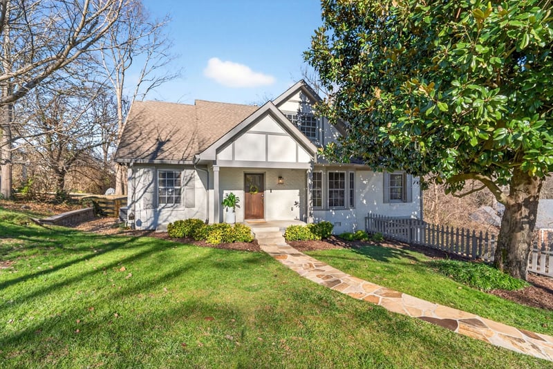 1116 Brookmeade Dr, Nashville, TN 37204