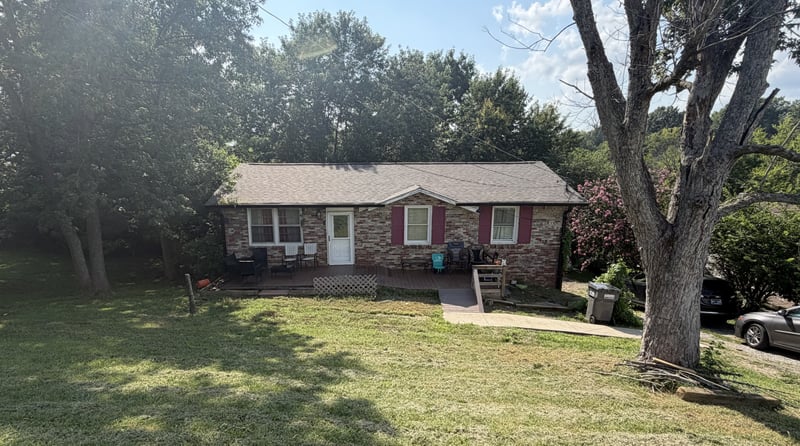 124 Dennis Rd, Hendersonville, TN 37075