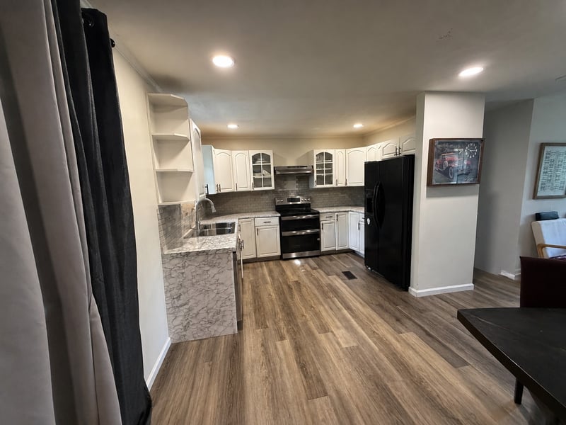 124 Dennis Rd, Hendersonville, TN 37075