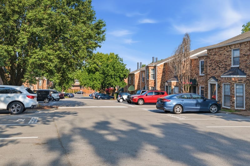 129 Matthew Ln #129, Nashville, TN 37215
