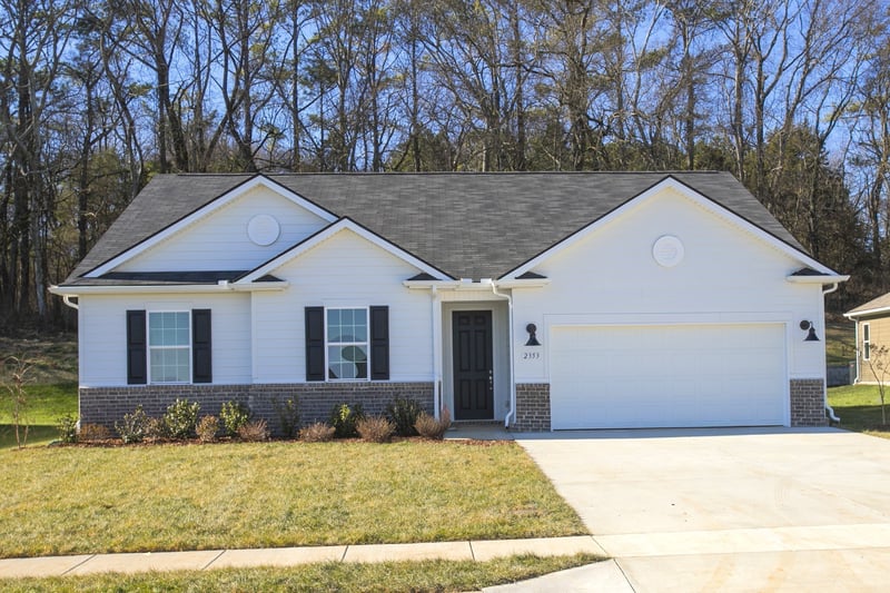 2402 Hartman Cv, Columbia, TN 38401