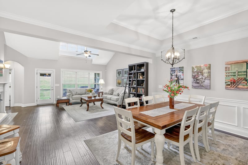 179 Village Cir, Lebanon, TN 37087