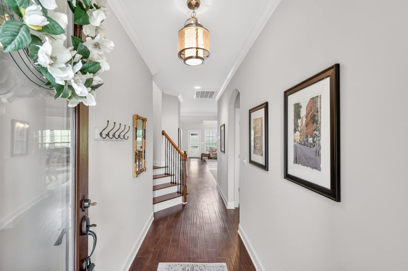 179 Village Cir, Lebanon, TN 37087