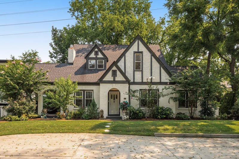 947 Gale Ln, Nashville, TN 37204