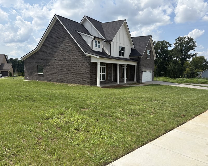 931 Licinius Ln, Murfreesboro, TN 37128
