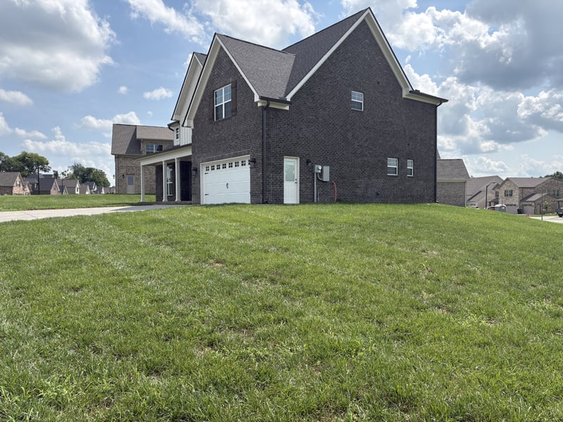 931 Licinius Ln, Murfreesboro, TN 37128