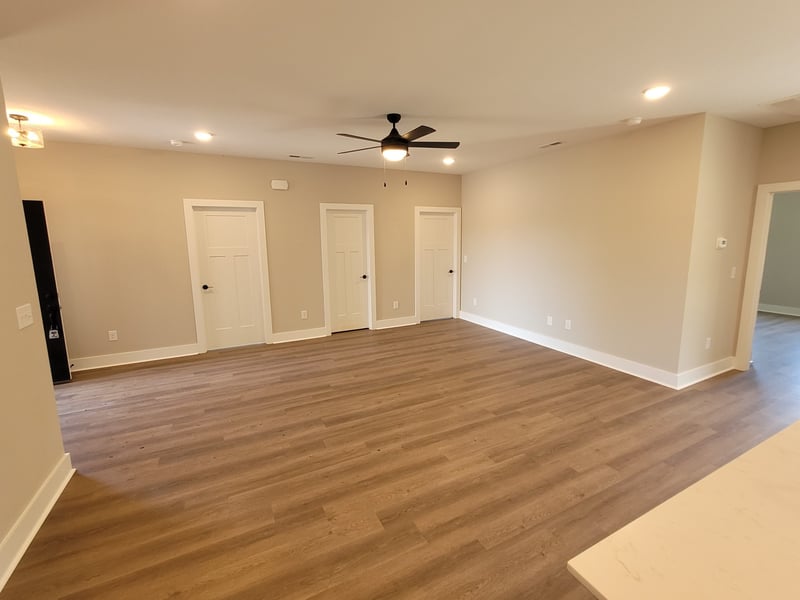 208 Sandalwood Way, Dickson, TN 37055
