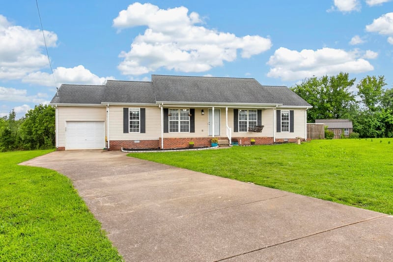 110 W Mccoury Ln, Murfreesboro, TN 37130