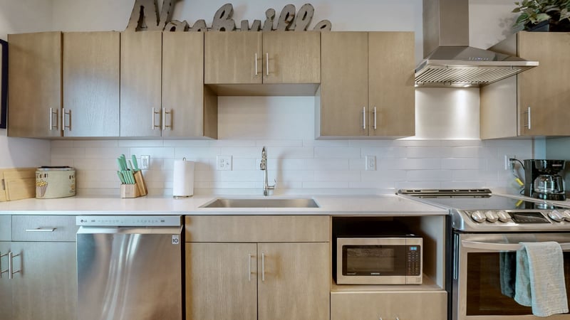 920 King Hollands Ave #315, Nashville, TN 37203