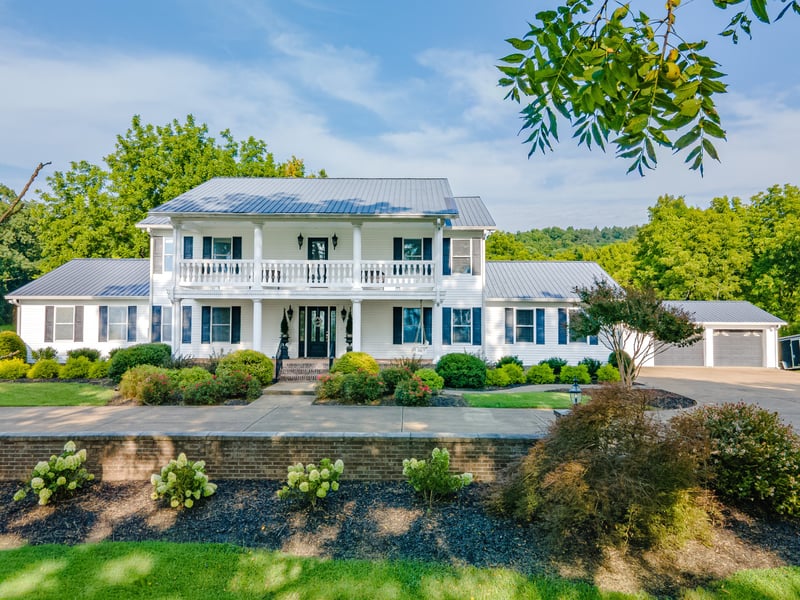 4000 Cantebury Dr, Culleoka, TN 38451