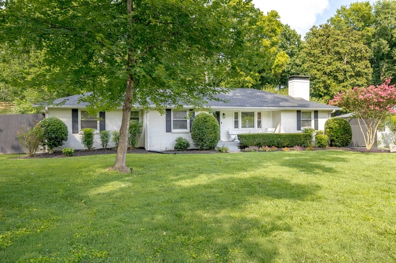 4936 Briarwood Dr, Nashville, TN 37211