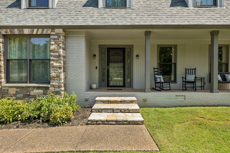 2039 Sunny Side Dr, Brentwood, TN 37027