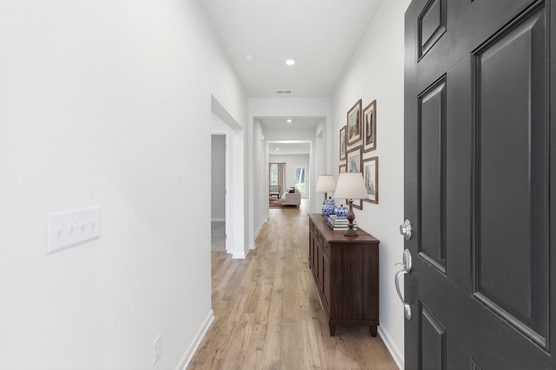 1038 Lionheart Dr, Hermitage, TN 37076
