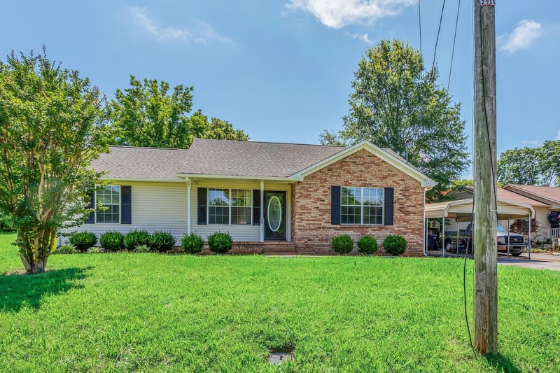 2915 Campbellsville Pike, Columbia, TN 38401