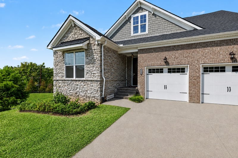 3199 Charles Park Dr, Nashville, TN 37211