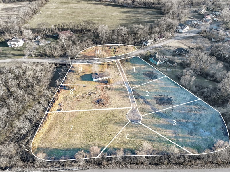628 Old Highway 31 E 3 Lot 10, Bethpage, TN 37022