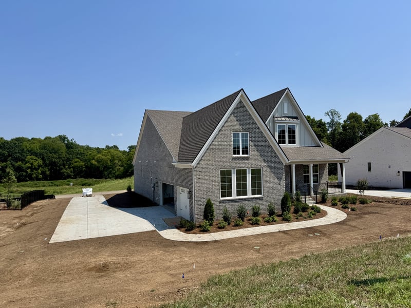 576 Baker Rd, Columbia, TN 38401