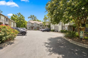 4216 Hillsboro Pike, Nashville, TN 37215