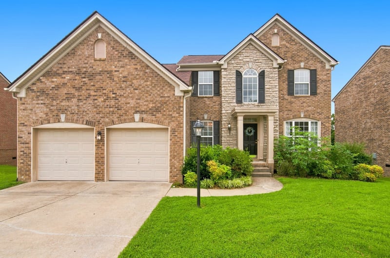 3033 Brookview Forest Dr, Nashville, TN 37211