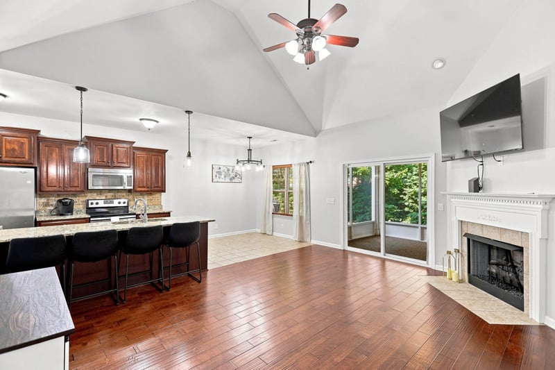 508 Indian Ridge Cir, White House, TN 37188
