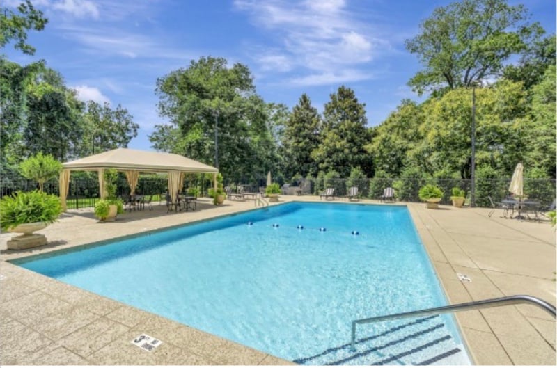 4215 Harding Pike #503, Nashville, TN 37205