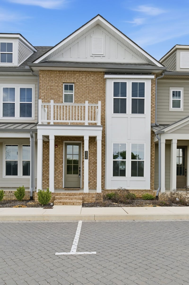116 Nearwater Pl, Hendersonville, TN 37075