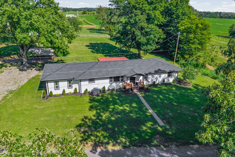 5963 Wayman Dunn Rd, Springfield, TN 37172